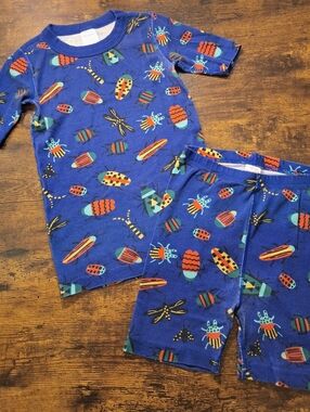 Hanna Andersson Kids Blue Bug-Print Pajama Set